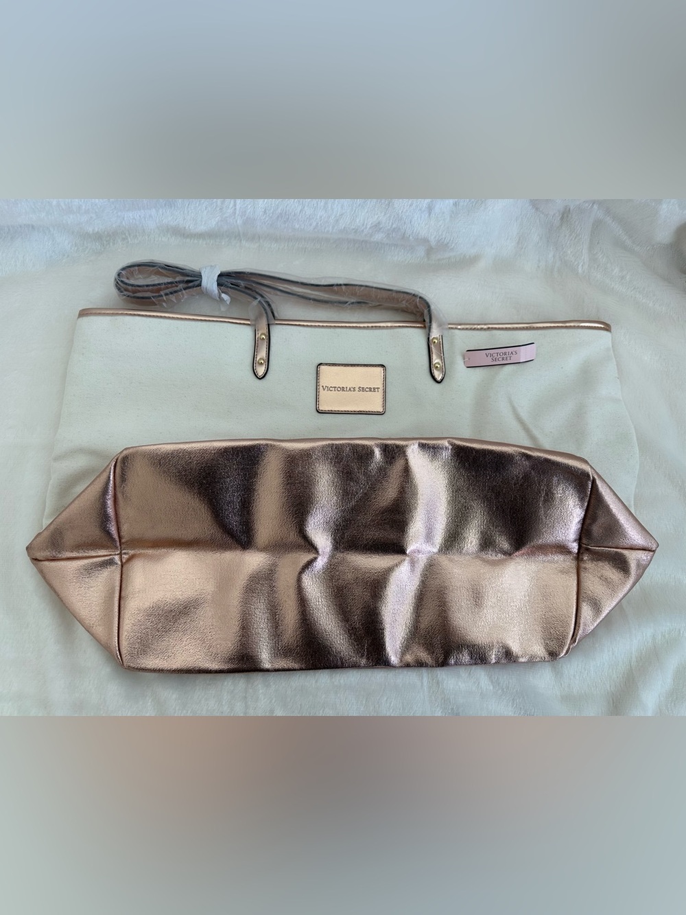 NWT Victoria's Secret Rose Gold Glam Canvas Large Zip Tote Weekender Bag - Picture 5 of 9